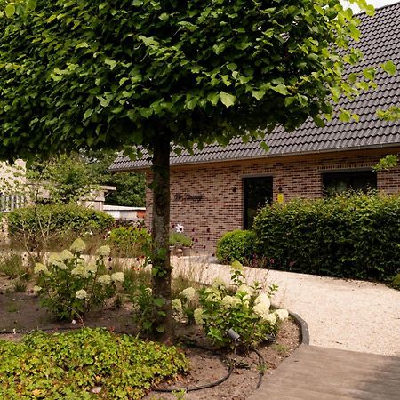 Vakantiehoeve 'De Zandrug' Stekene Esterno foto