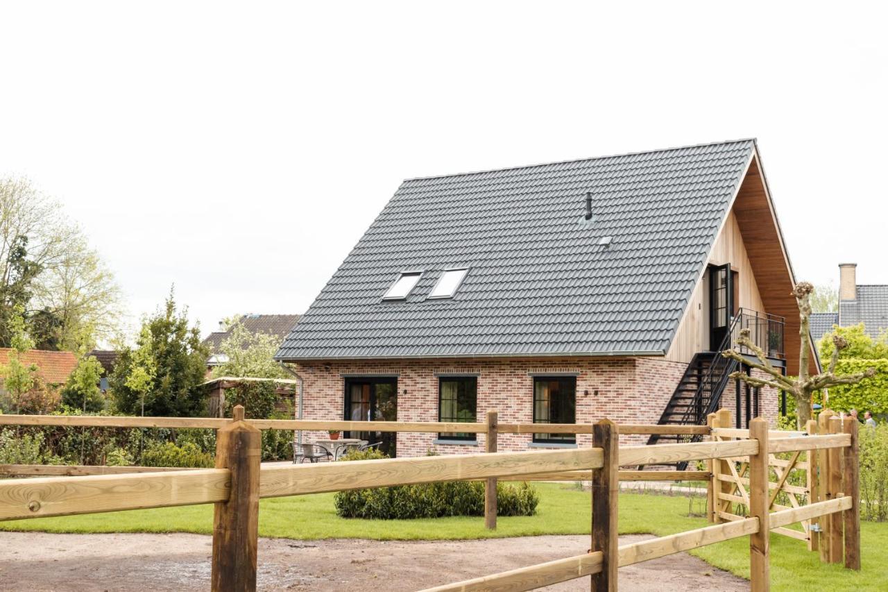 Vakantiehoeve 'De Zandrug' Stekene Esterno foto